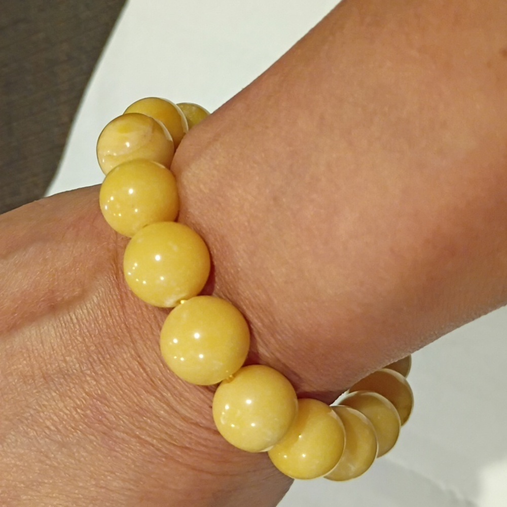 Yellow Beaded Bracelet Gems - Picture 3 of 3